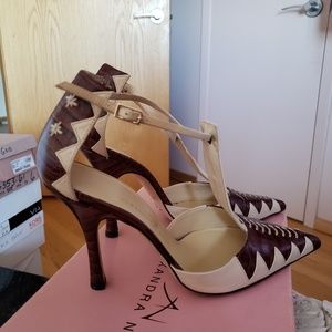 Aleksandra  Neel high pumps